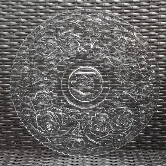 Crystal Roses Serving Platter - Picture 4 of 7